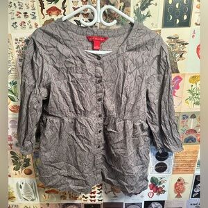 Large B.U.M equipment 3/4 length button up blouse. Wrinkled due to being folded.